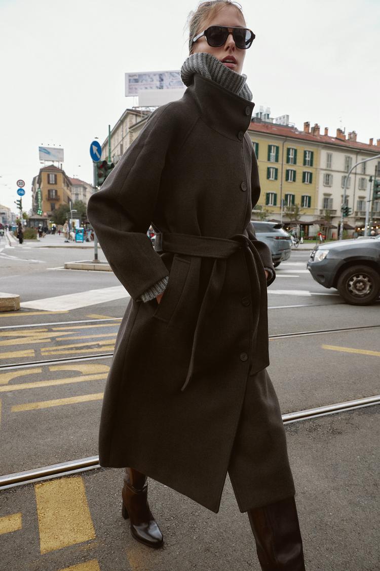 Noire Wool Trenchcoat
