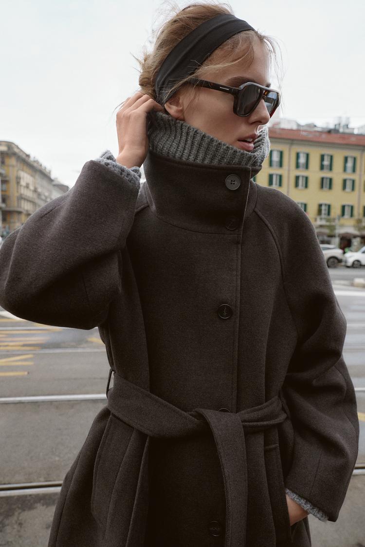 Noire Wool Trenchcoat