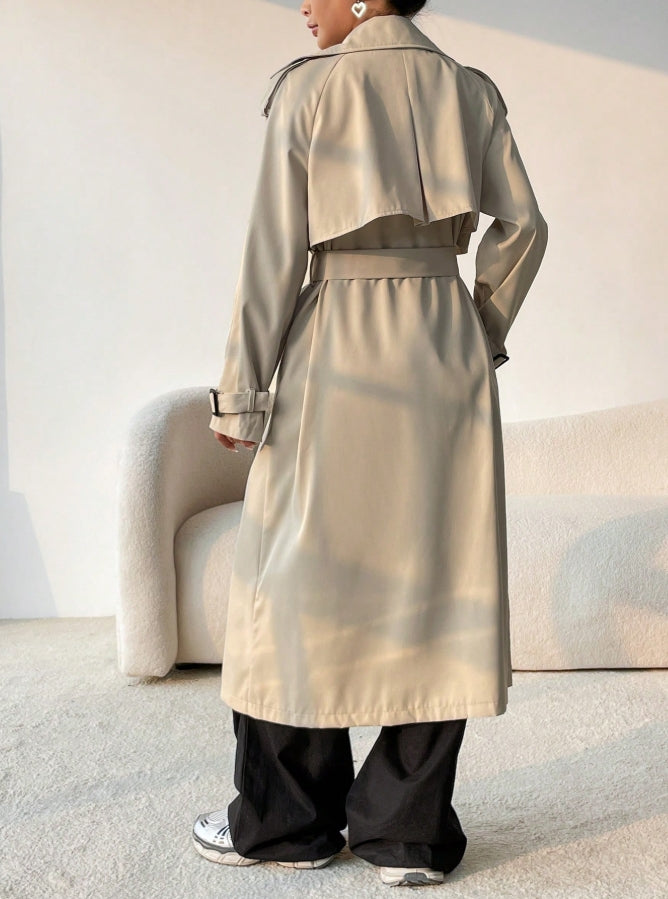 Double Buttoned Trenchcoat